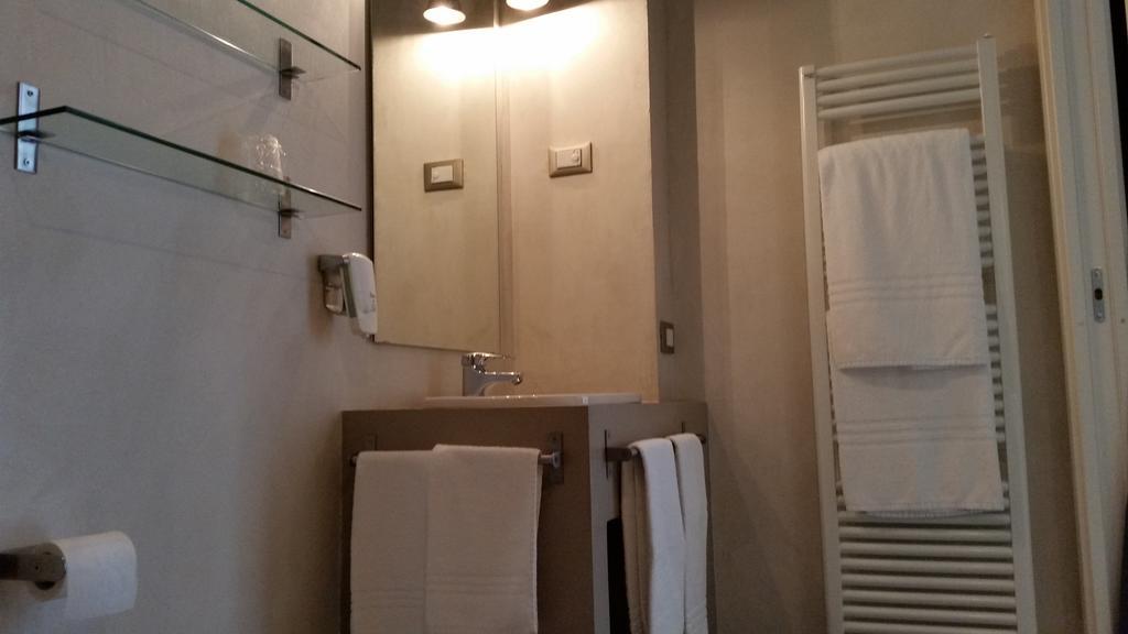 Corte Merighi Charming Rooms Verona Buitenkant foto
