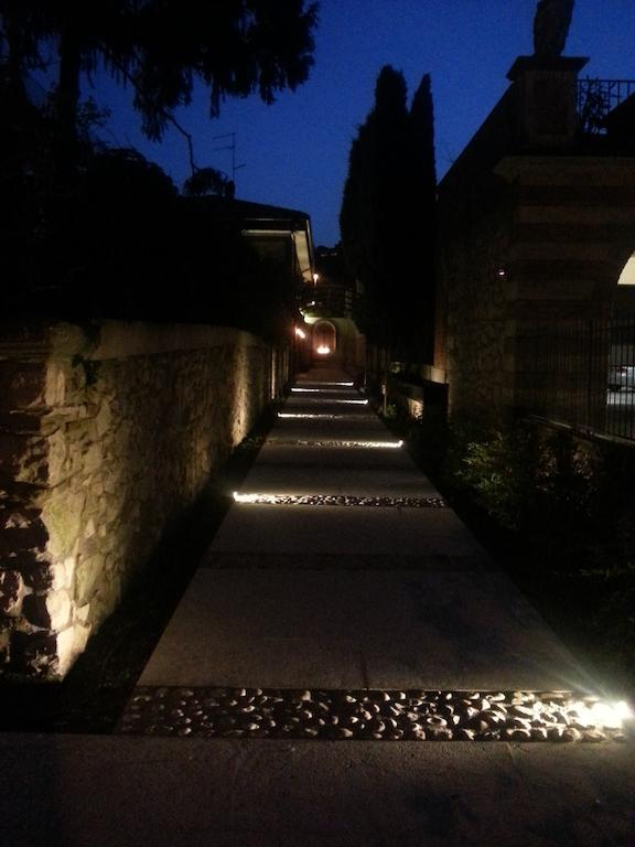 Corte Merighi Charming Rooms Verona Buitenkant foto