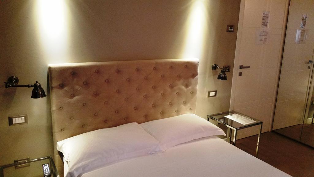 Corte Merighi Charming Rooms Verona Buitenkant foto