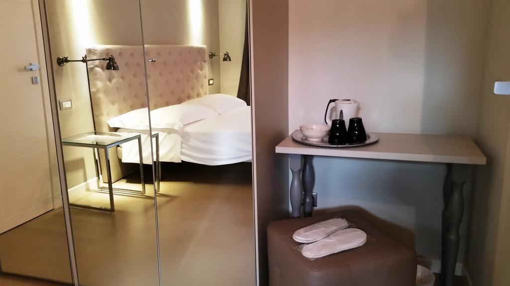Corte Merighi Charming Rooms Verona Buitenkant foto